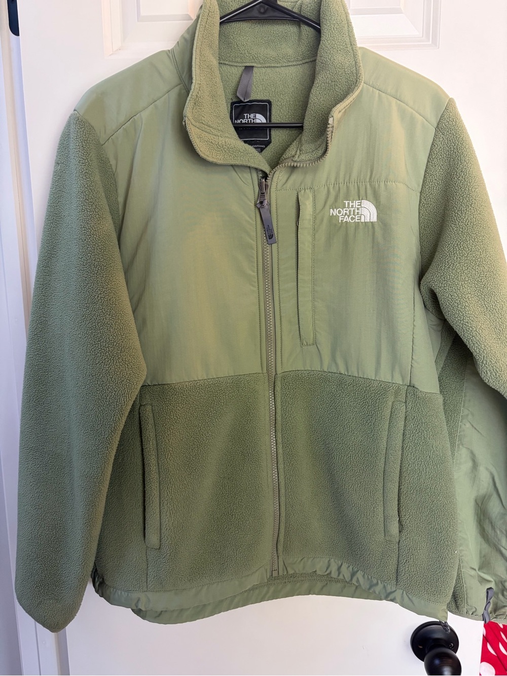 The North Face Women’s Olive Green Puffer-Style Fleece Jacket L